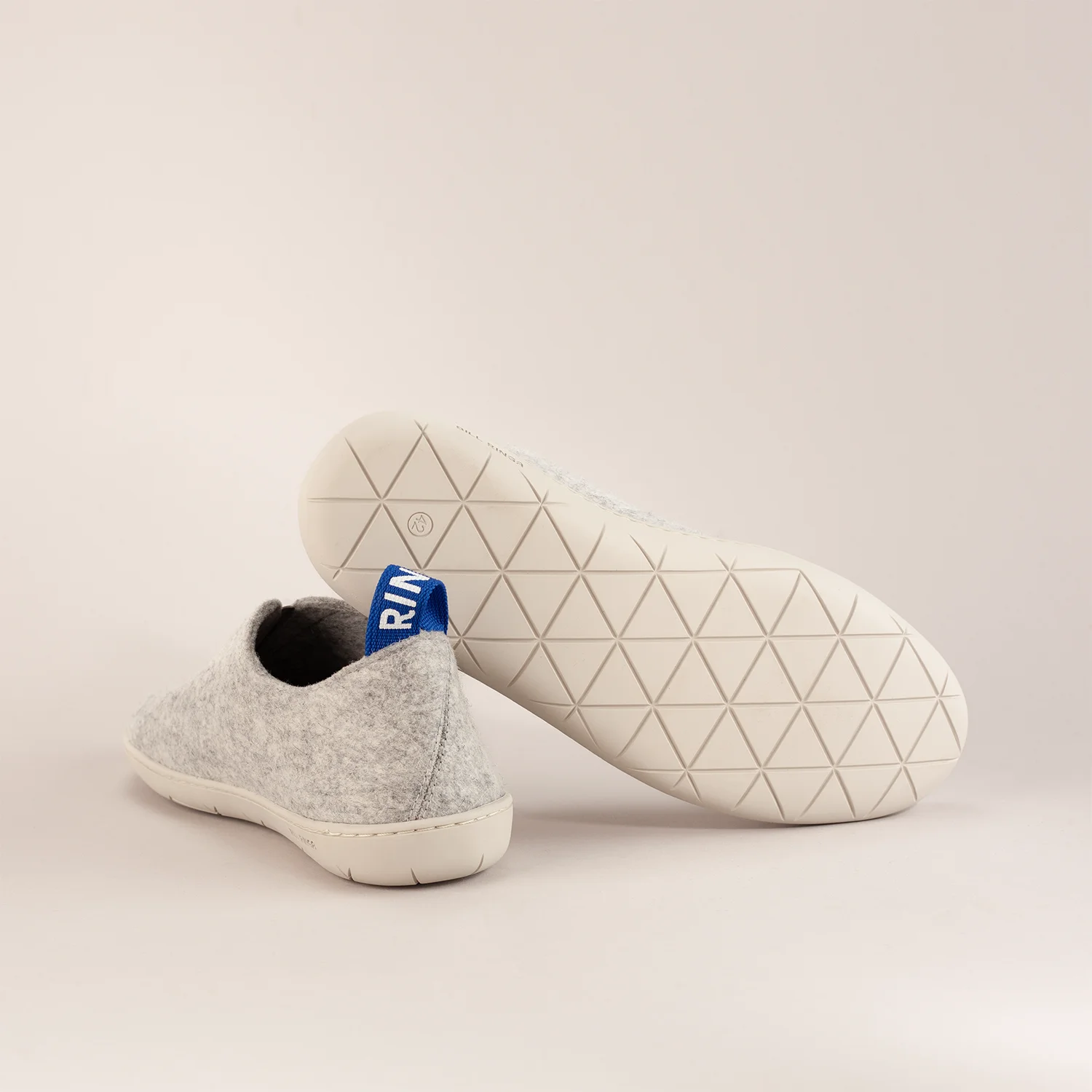 Ease Mono Quito - Color Grey